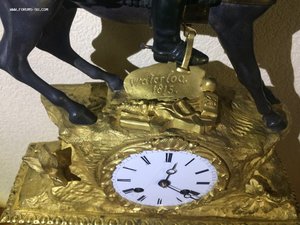 Часы бронзовые с Наполеоном. Высота 57 см.