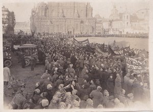 Cтарая Москва. Демонстрация на Красной площади. 1919 год.