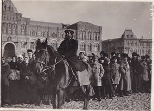 Старая Москва. Комиссар Попов на Кр.площади. 1918 г.