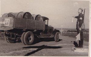 Регулировщик красноармеец Запорожец. Ю.Зап.фр. Июнь 1942 г.