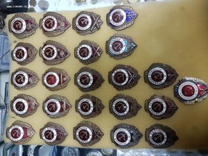 Нужен совет по покупке коллекции отличников.