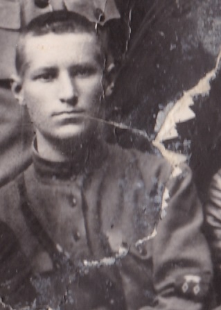 Пензенский Губвоенкомат.1918 г. Интересные нарук.нашивки.