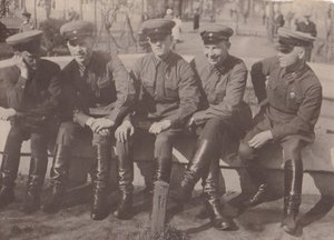 Бойцы НКВД в Москве (?). 4 любительских фото. 1941 год.