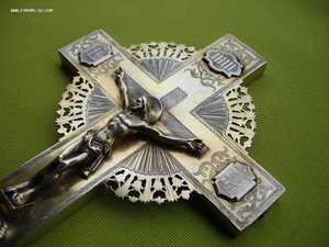 Серебрянный крест. Размер: 27см x 15см x 1,0см. Вес-344гр.