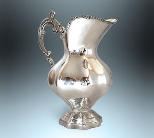 Большой кувшин, цветочный орнамент, Испания, серебро!