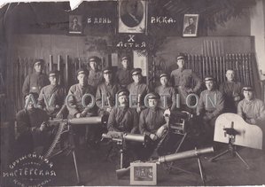 Оружейная мастерская кавполка. В день 10-летия РККА.