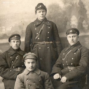 Редкое фото сотрудников РКМ 1920-х гг