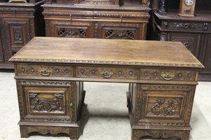 Антикварный  двухтумбовый стол Бретонь