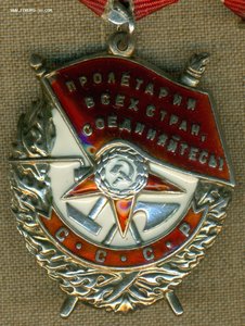 ..Интерeсный кoмплект на бoмбардирoвщика Льва Самуиловича..