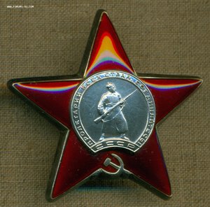 ..Интерeсный кoмплект на бoмбардирoвщика Льва Самуиловича..