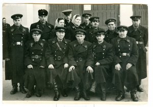 Групповое фото ВОХРовцев. Форма.