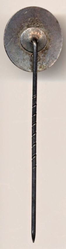 Членские знаки немецких организаций