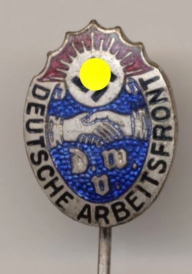 Членские знаки немецких организаций