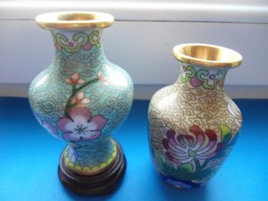 Две  вазы "Клуазоне" Китай