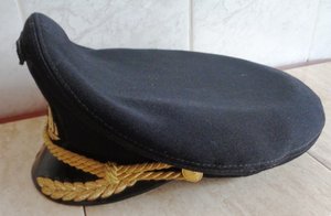 Фуражка командира экипажа КрасЭйр 1995г