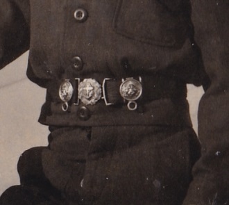 Юный модник с крутым ремнём. Архангельское,1950 год.