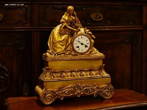 Старинные, Большие каминные часы. Бронза. Франция