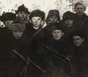 Партизаны. ГСС, Дети, Трофейное Оружие. 8 фото.