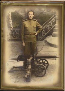 Боец 1-ой Мировой с пулеметом