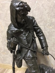 Фигура бронза (автор)