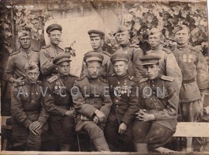 Классное фото: ст.сержант ГСС + Слава и ст.сержант с БКЗ.