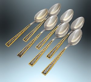 Столовый набор Tradewinds на 12 персон, серебро!