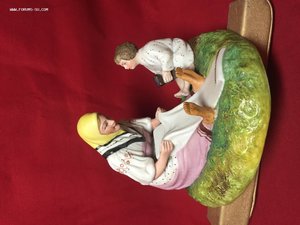 Крестьянка отбеливает белье. Дмитровски з-д. «Вербилки»