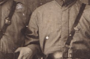 Два бойца РККА. Знаки. 1920-е годы.