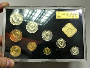 ГОДОВОЙ НАБОР МОНЕТ СССР В КОРОБКЕ. 1980 ГОД. НЕВСКРЫВАЛСЯ!!