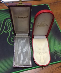 Коробки для крестов.