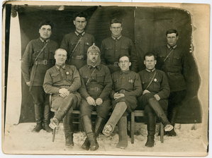 Фотографии Милиционера с Редким Знаком, 4 шт.