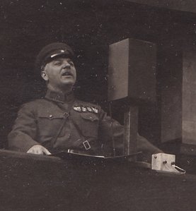 Речь К.Е.Ворошилова. 1 мая 1930 г.