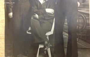 Три краснофлотца -интересные бескозырки 1923 год