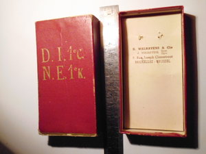 Коробочки от знаков, медалей и прочего.