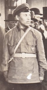 Похороны Войкова. Представители дипкорпуса на вокзале.