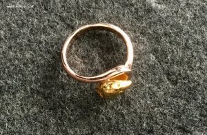 Кольцо женское с самородком.