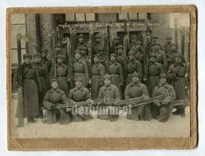 Группа лыжников. Делегаты комсомольцы 5-й дивизии.