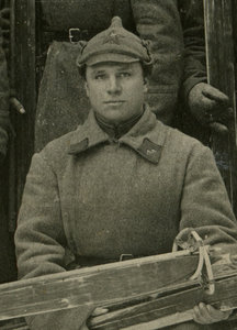 Группа лыжников. Делегаты комсомольцы 5-й дивизии.