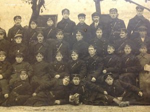 Группа работников Р-К Милиции 1920-е года