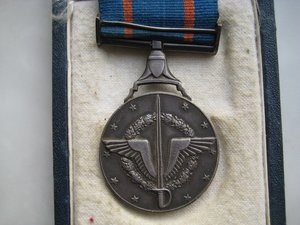 Медаль " Военные заслуги"2 степень Египет в коробке