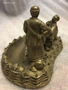 Сюжетная скульптура в украинском мотиве