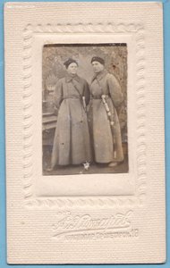 Красные кавалеристы. Кавказские шашки. г.Краснодар.