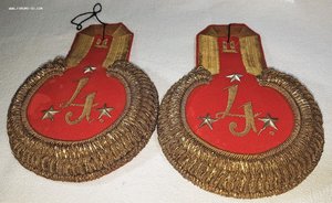 Эполеты. Поручик.