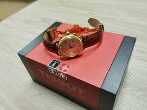 Золотые TISSOT BRIDGEPORT AUTOMATIC VALJOUX CHRONOGRAPH 38MM