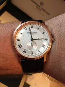 Золотые FREDERIQUE CONSTANT SLIMLINE GENTS ROSE GOLD