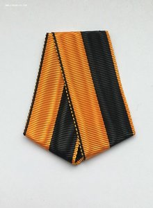 Лента на Медаль в память участия в боях в Курляндии