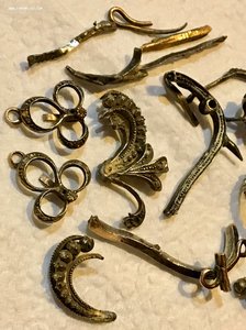 Лом 56-й пробы+67 бриллиантов (алмазов)