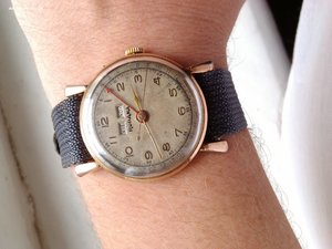 Rodana vintage full calendar gold plated