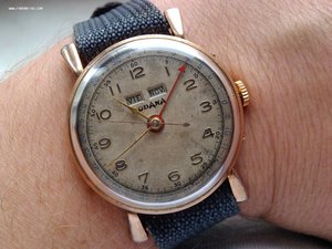 Rodana vintage full calendar gold plated