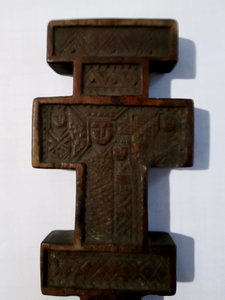 Деревянный Крест